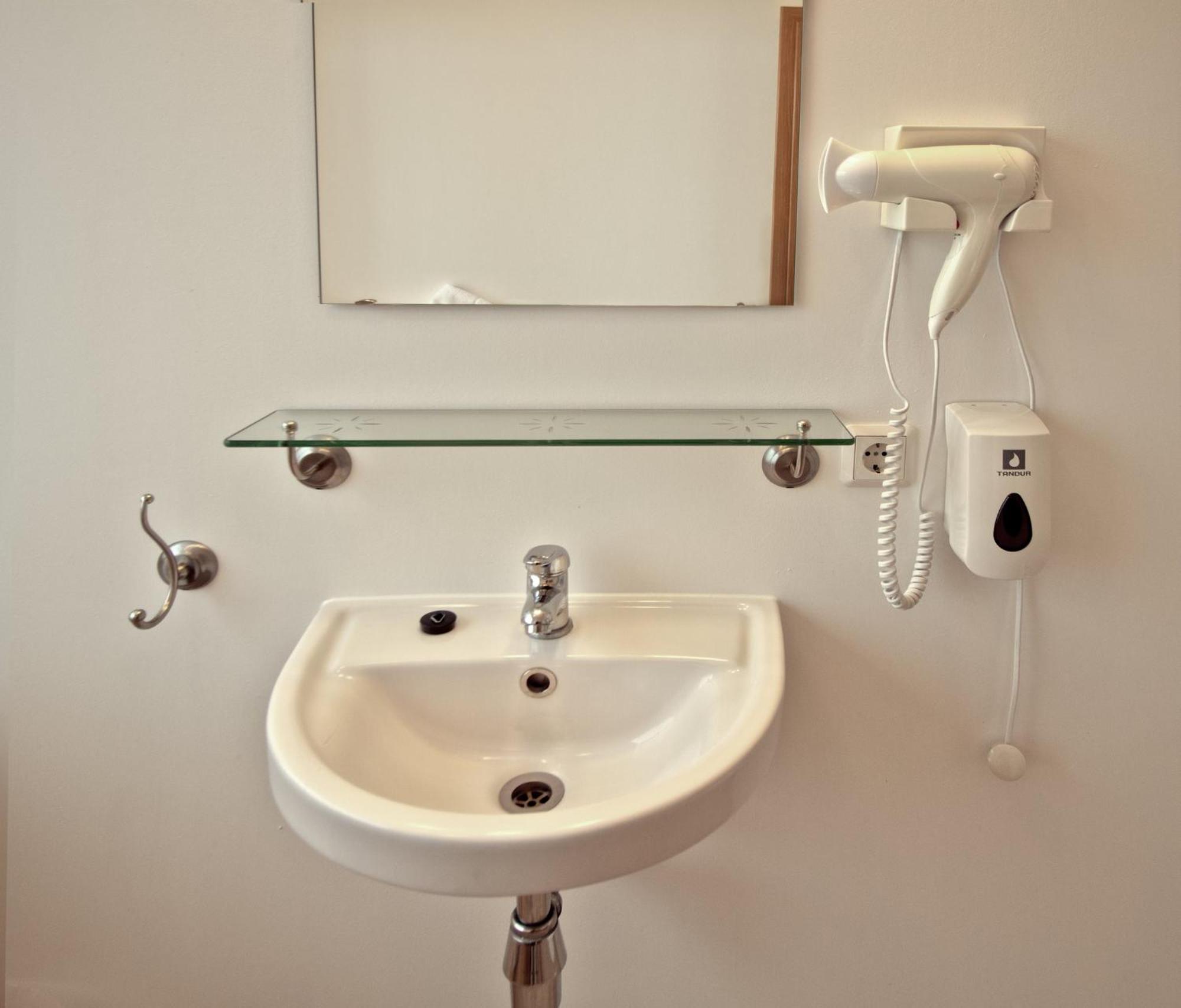 Hotel Post Breiðdalsvík Zewnętrze zdjęcie