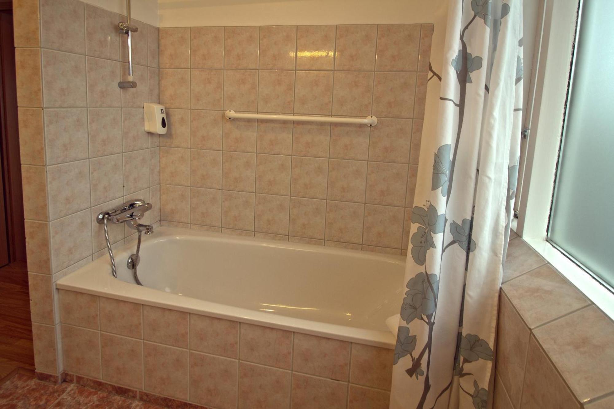 Hotel Post Breiðdalsvík Zewnętrze zdjęcie