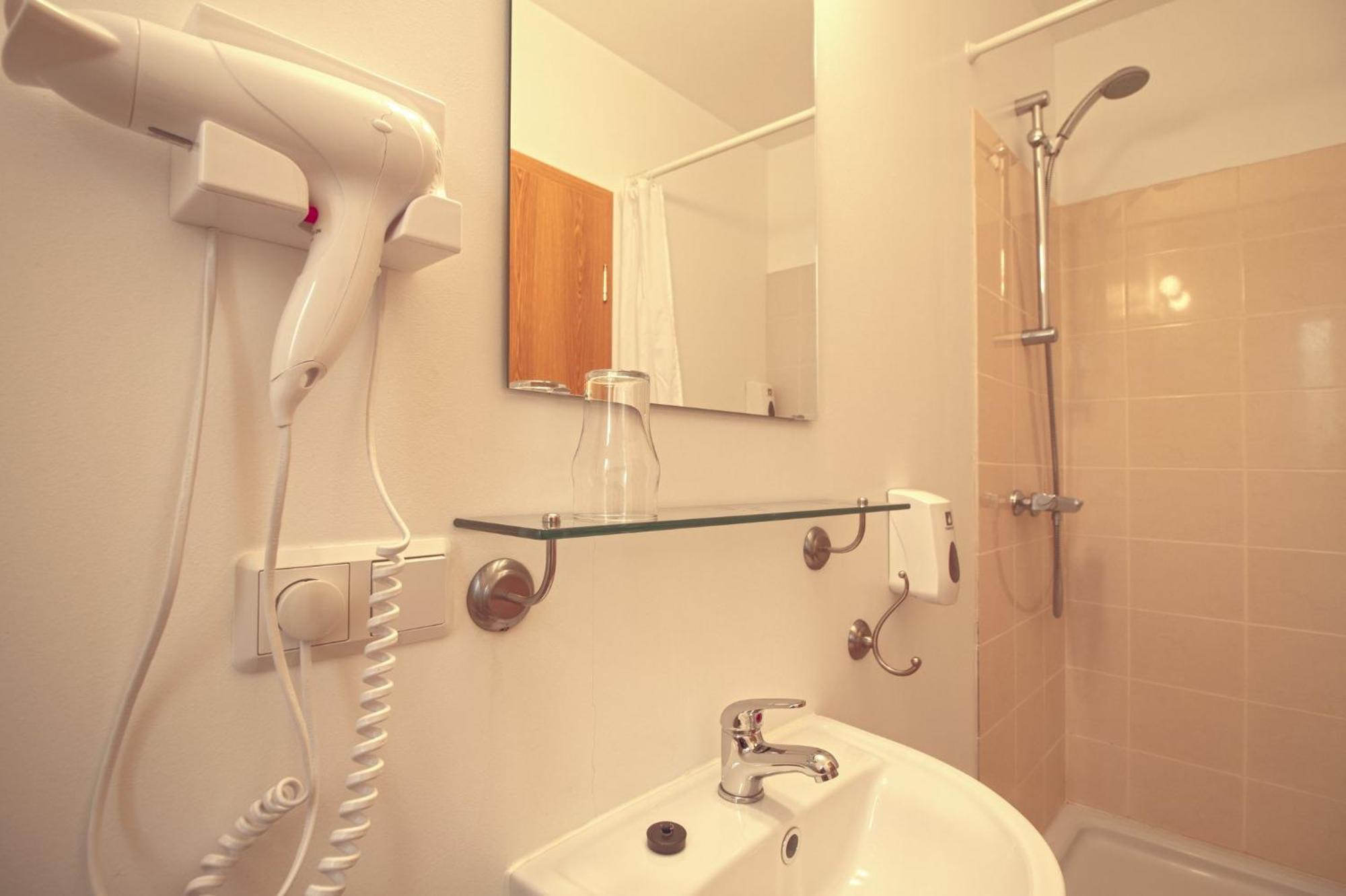 Hotel Post Breiðdalsvík Zewnętrze zdjęcie